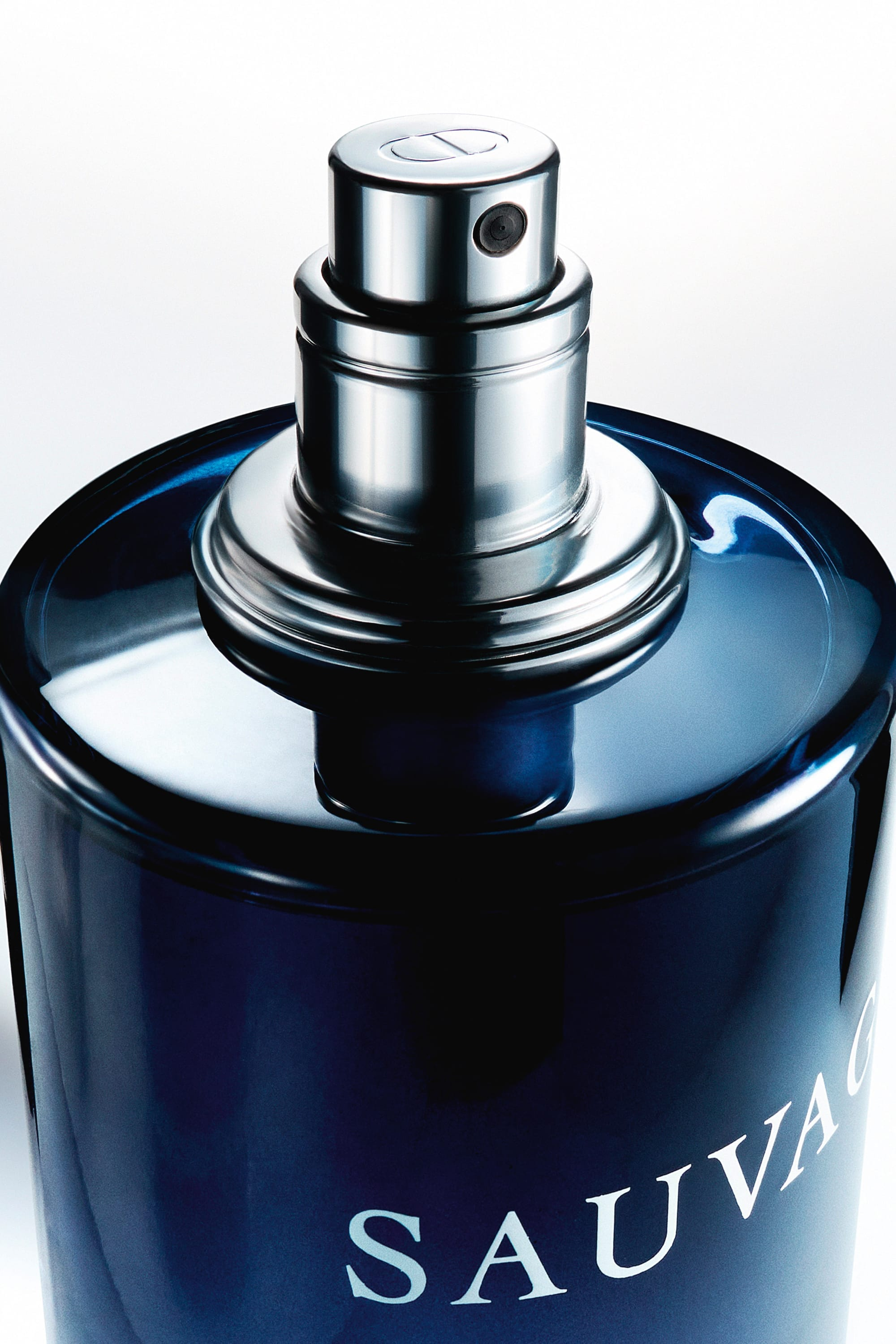 Dior Sauvage Eau Forte Parfum Alcohol-Free – view 2